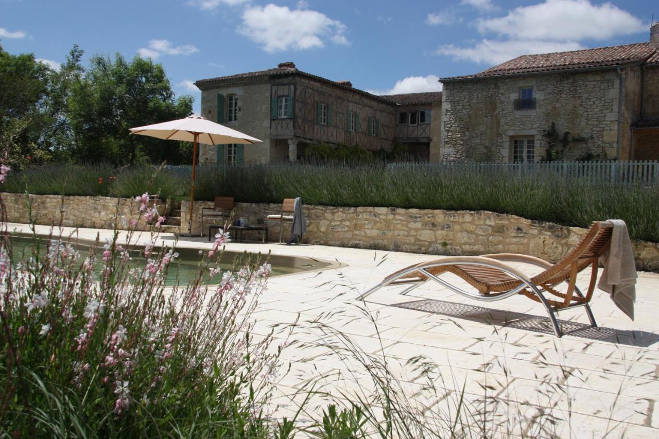 הומפס Chateau De Puissentut מראה חיצוני תמונה
